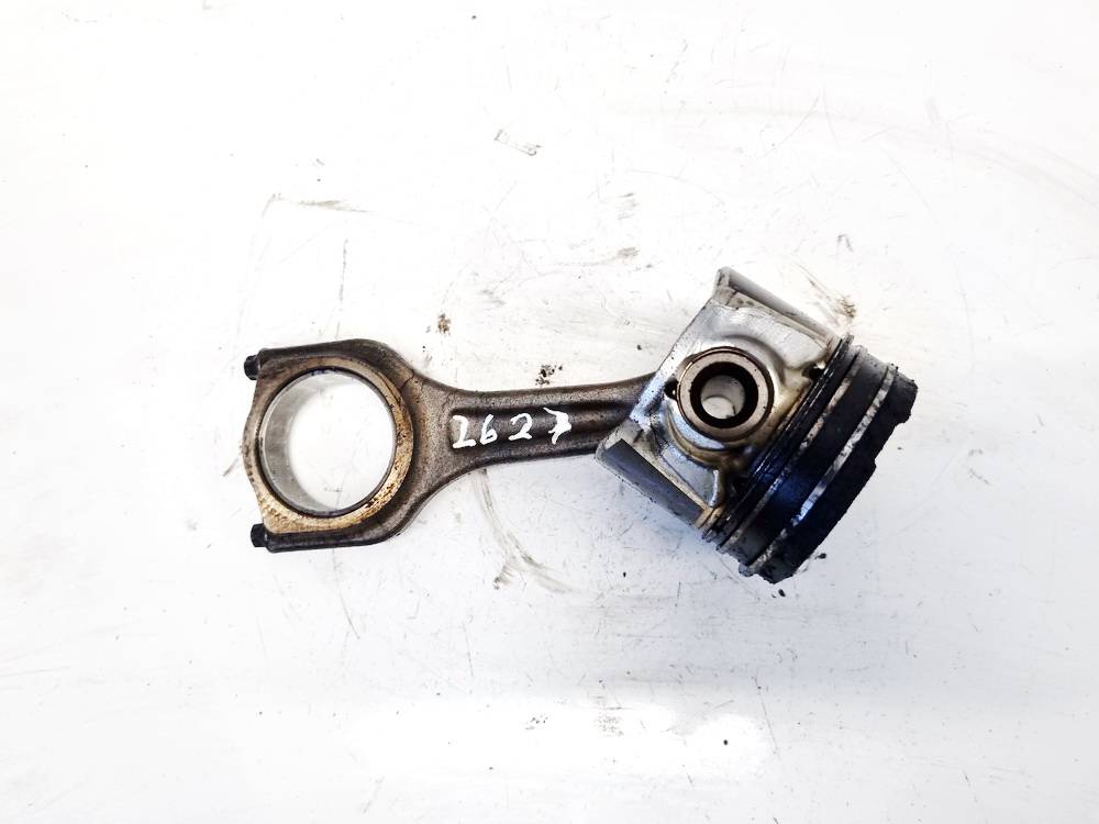 Ford Fiesta 2004 Piston and Conrod (Connecting rod)