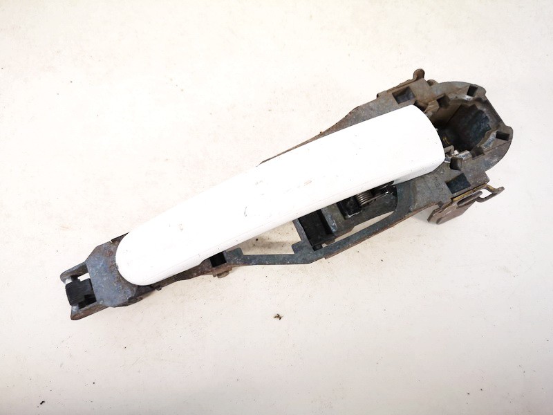 Volkswagen Passat 2004 Duru isorine rankenele P.D.