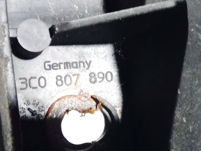 3C0807890 Volkswagen Passat 2006 Bampera turētājs - PRIEKŠA PA LABI - Thumbnail 3