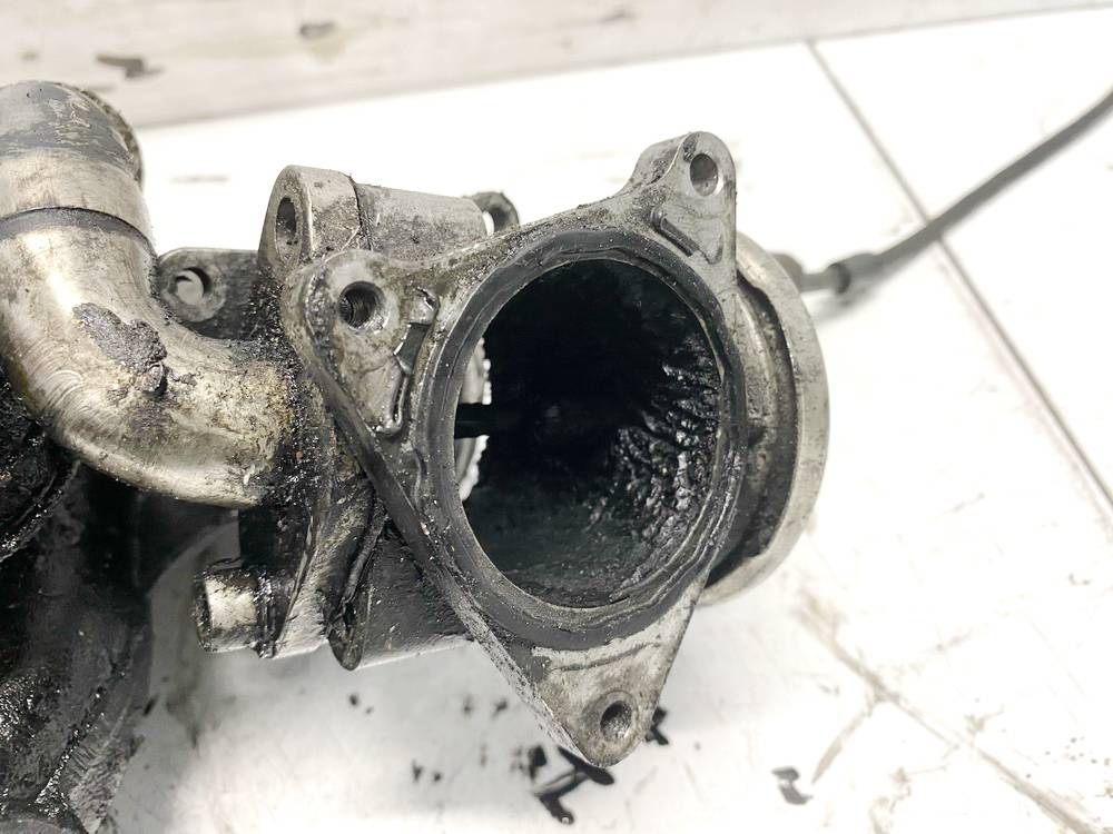 038131501AF Volkswagen Golf 2004 EGR Valve Exhaust Gas