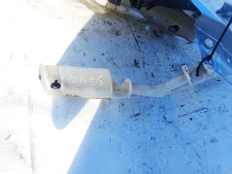 Chevrolet Captiva 2007 Uchwyt zderzaka - PRZEDNIE PRAWE