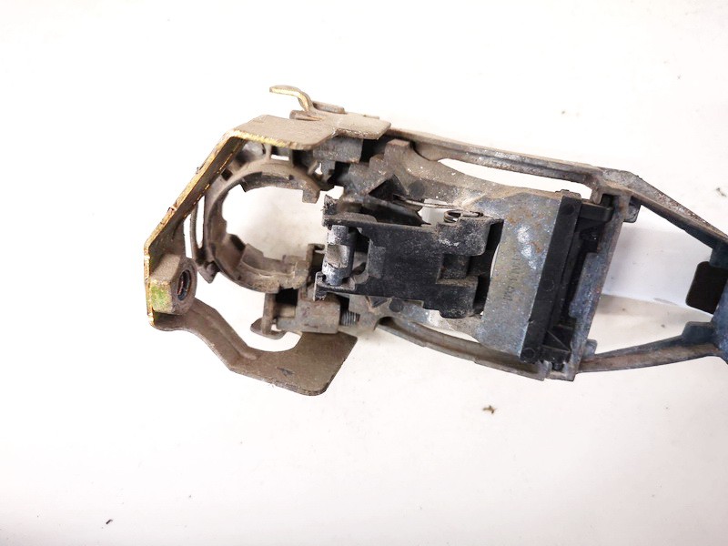 Volkswagen Passat 2004 Duru isorine rankenele P.K. - Thumbnail 3