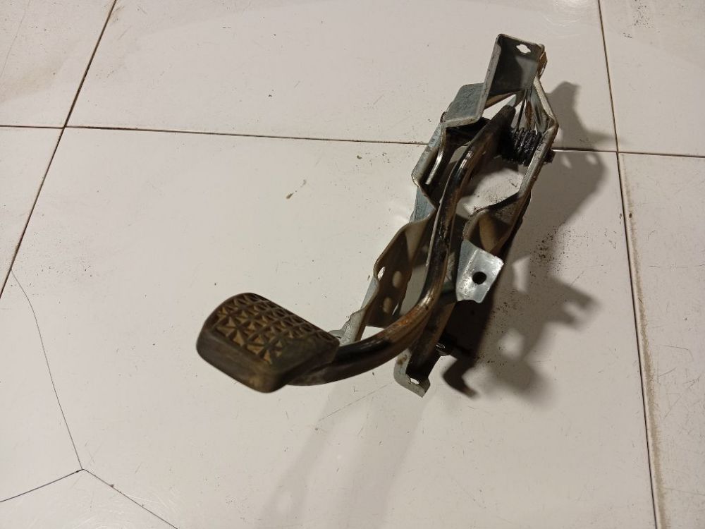 Opel Astra 1998 Pedał sprzęgła