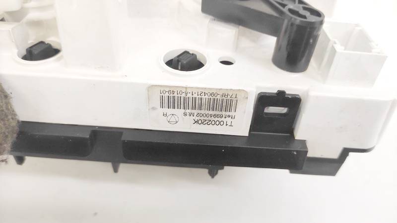 T1000220K Peugeot 308 2010 Climate Control Panel (heater control switches) - Thumbnail 3