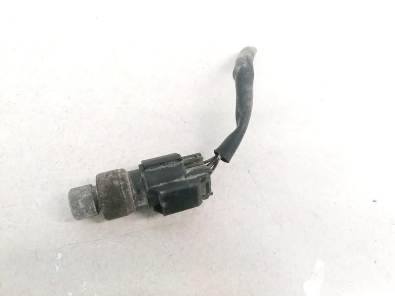 e3938001 used Pressure Switch, air conditioning AC Pressure Switch