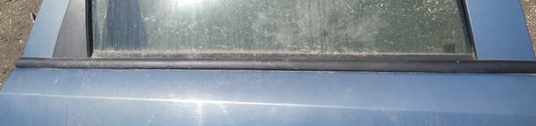 Opel Meriva 2007 Garniture Arriere Fenêtre Côté Droite