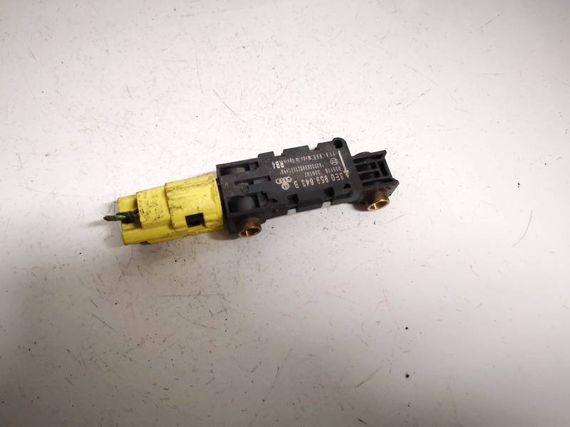8E0959643B Audi A4 2007 Srs Airbag crash sensor