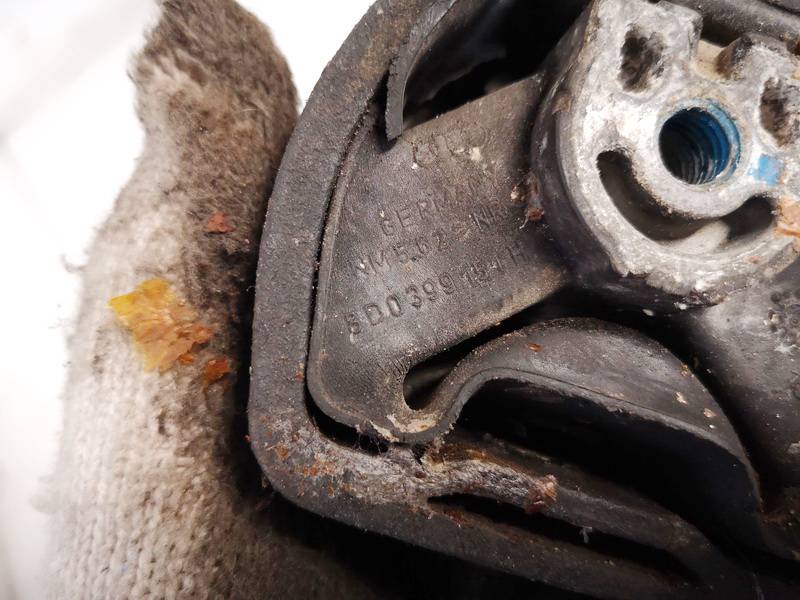 8D0399151H Volkswagen Passat 1999 Support moteur - Thumbnail 3