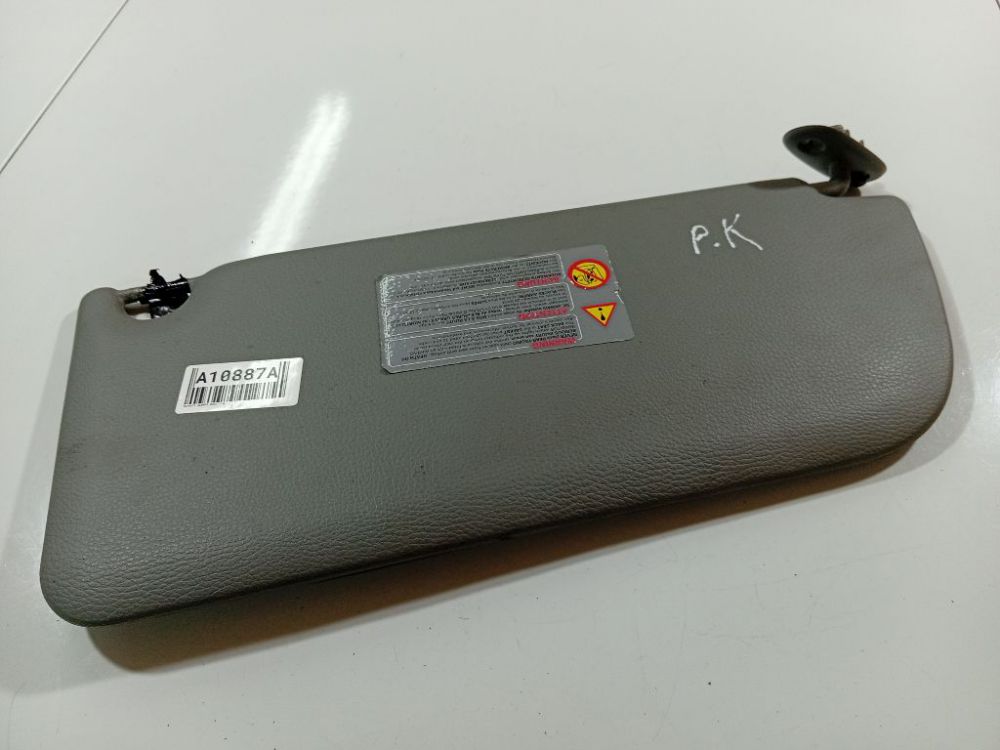 8200051290 Renault Scenic 2002 Sun Visor, With Light and Mirror and Clip - Thumbnail 3