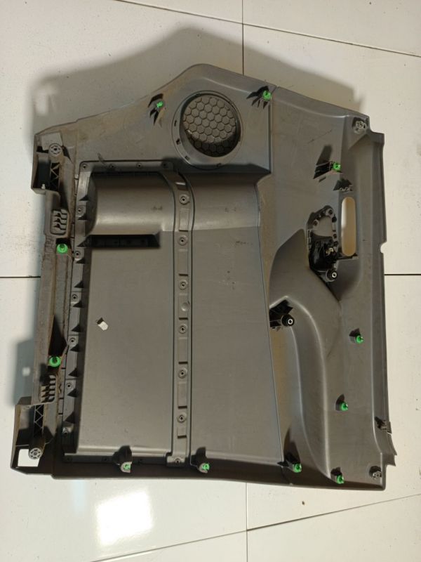 A9067270071 Mercedes-Benz Sprinter 2007 Door Panel - FRONT LEFT - Thumbnail 4