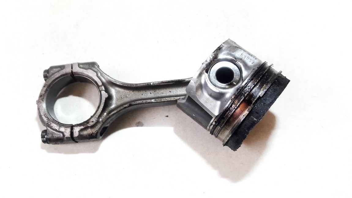 Lexus IS - CLASS 2006 Stumoklis su svaistikliu