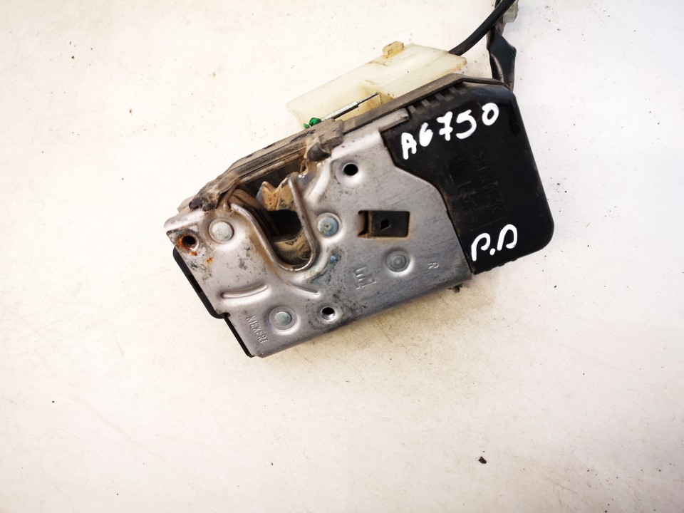24414113DD Opel Vectra 2000 Door Lock Mechanism - FRONT RIGHT