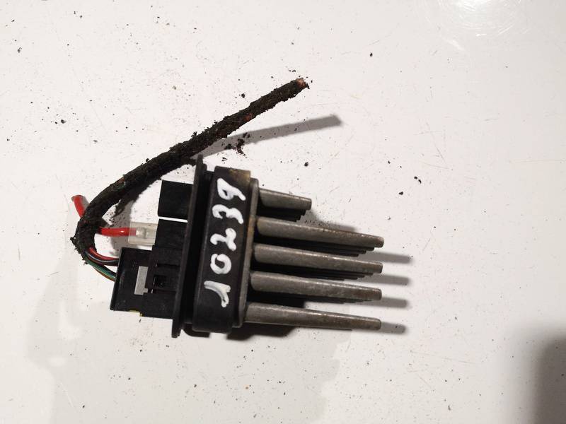52488536 Opel Zafira 2006 Heater Resistor (Heater Blower Motor Resistor)