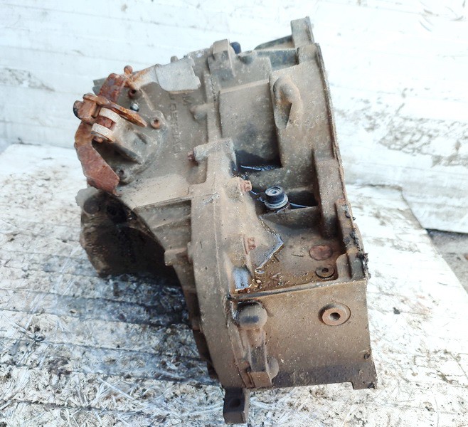 F23 Opel Zafira 2002 Greiciu deze - Thumbnail 3