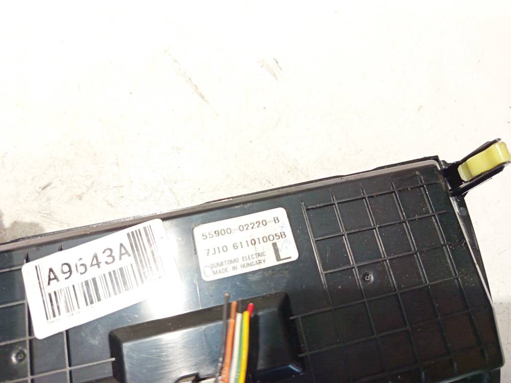 5590002220B Toyota Auris 2007 Climate Control Panel (heater control switches) - Thumbnail 3