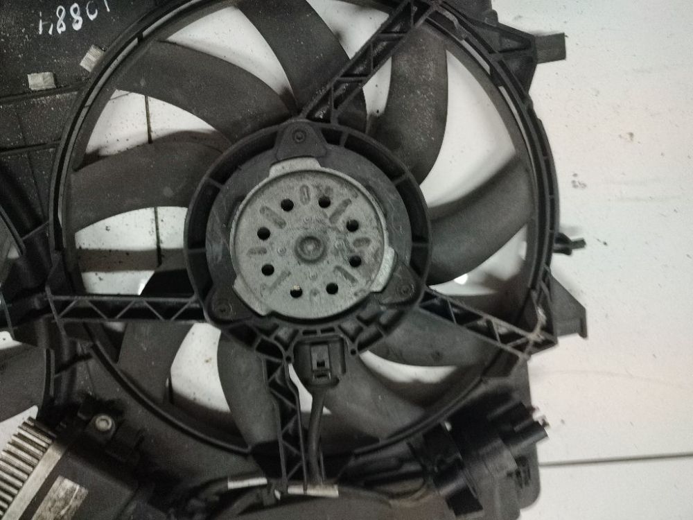 Audi A5 2009 Difuzorius (radiatoriaus ventiliatorius) - Thumbnail 2