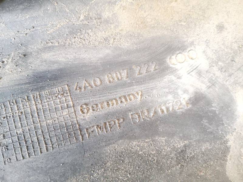 4A0807222 Audi 100 1993 Puskurin muovilista - EDESSÄ OIKEALLA - Thumbnail 3