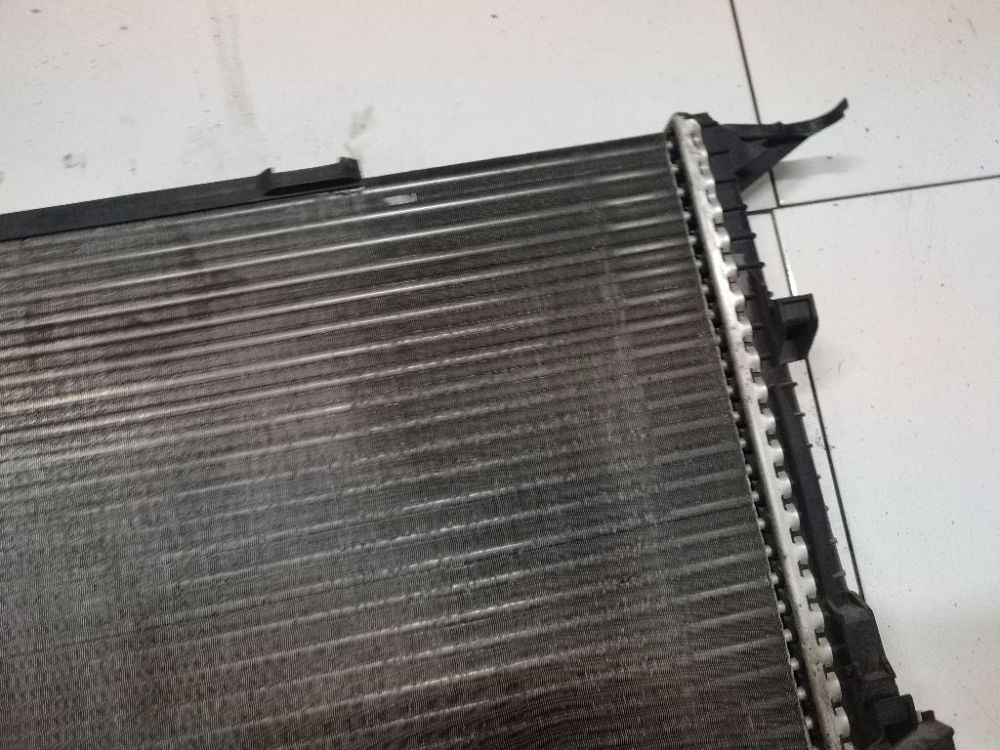 Audi A5 2009 Vandens radiatorius (ausinimo radiatorius) - Thumbnail 3