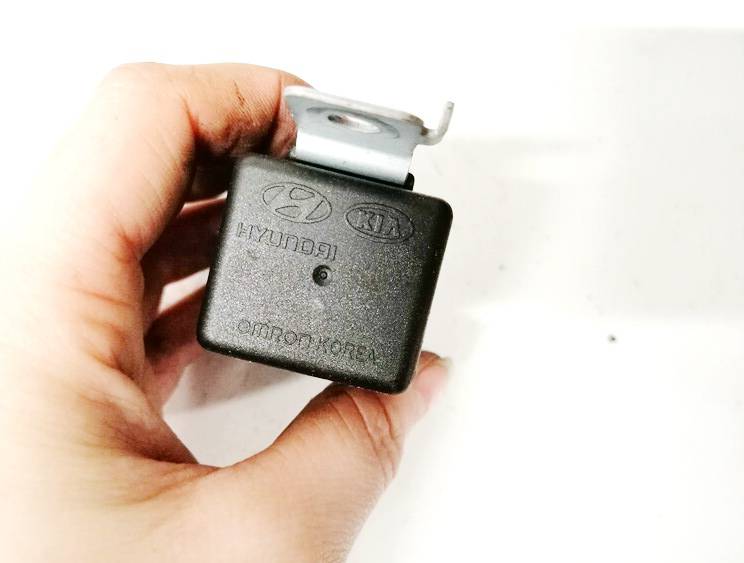 3951027010 Kia Ceed 2012 Przekaźnik - Thumbnail 3