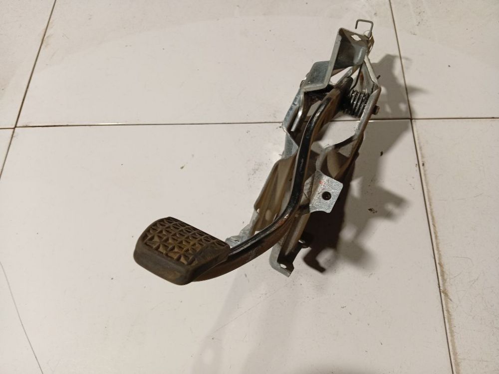 Opel Astra 2000 Sankabos pedalas