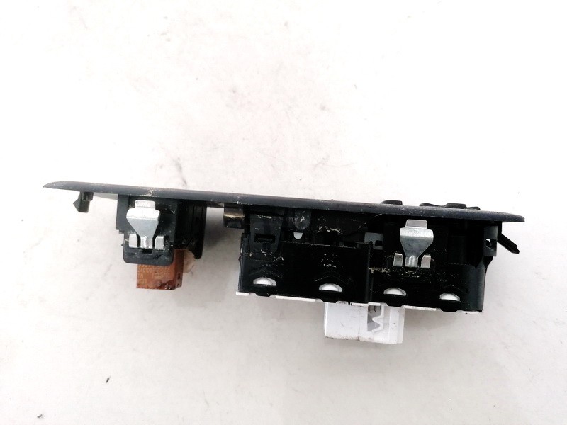 98167922ZD Opel Combo 2019 Power window control (Window Regulator