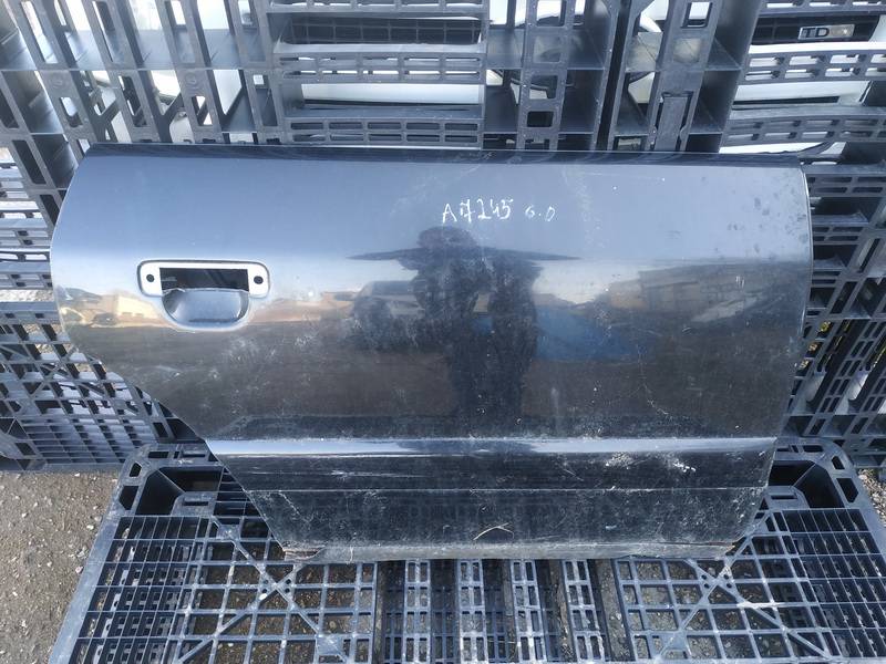 JUODOS Audi A6 1994 Doors - REAR RIGHT