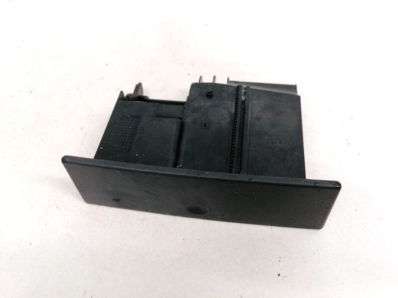 314196221 Opel Omega 1995 Center Console Ashtray (Ash Tray) - Thumbnail 3