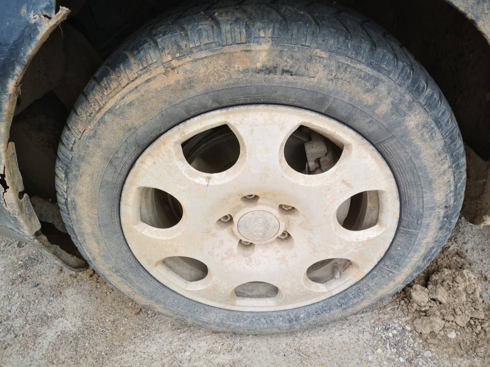 5X112 Audi A6 2000 Komplet Kół Zimowych R16 - Thumbnail 4