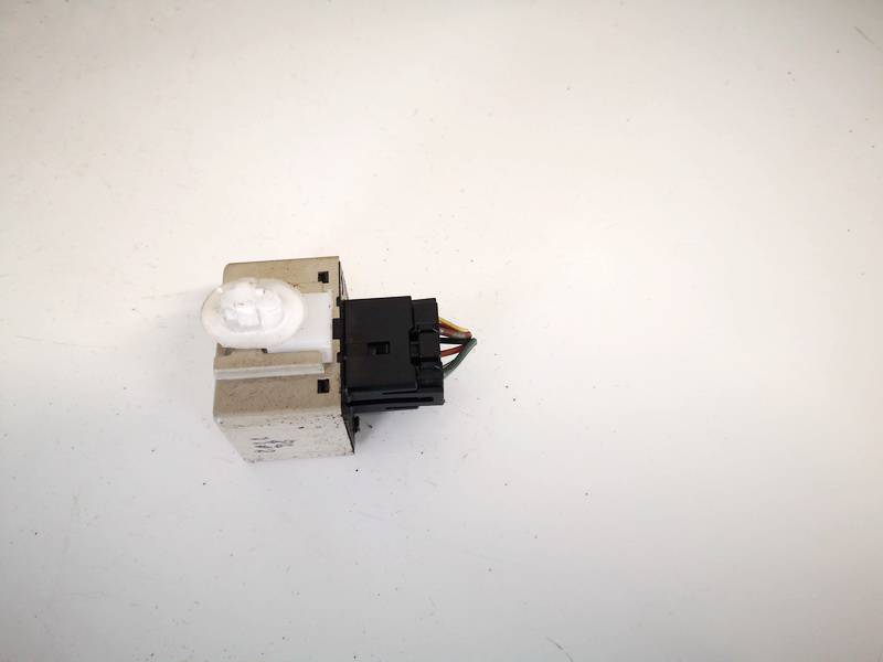 8198005040 Toyota Corolla Verso 2006 Relay module - Thumbnail 3