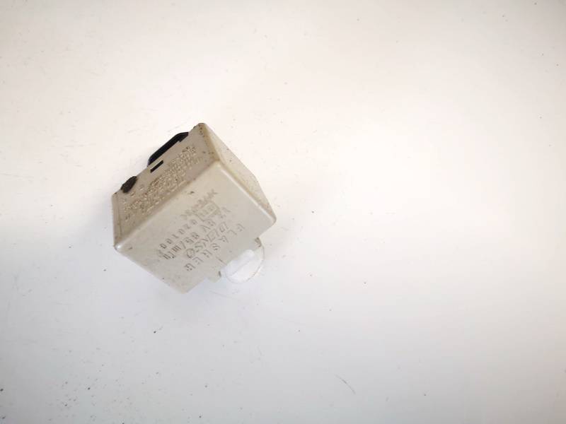 8198005040 Toyota Corolla Verso 2006 Relay module - Thumbnail 2
