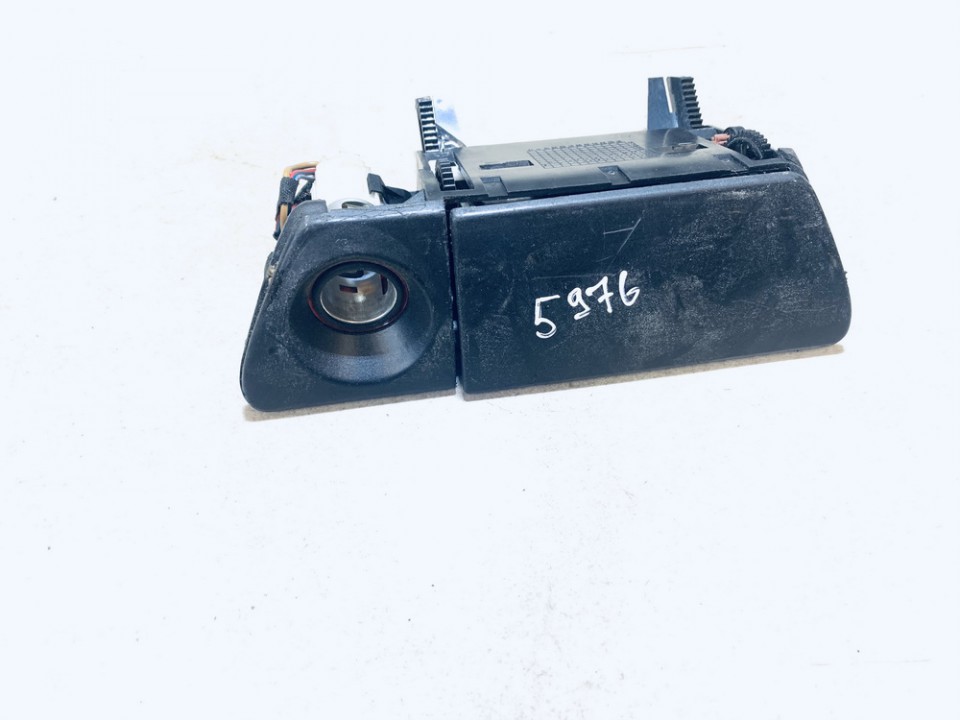 8D0857951 Audi A4 1997 Pelenine