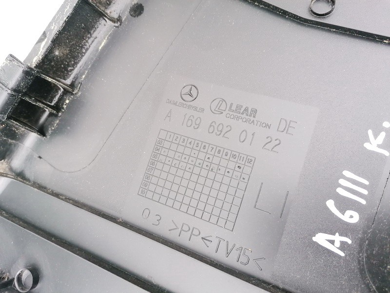 A1696920122 Mercedes-Benz A-CLASS 2005 Salono apdaila (plastmases) - Thumbnail 3