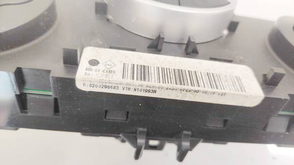 8200296683 Renault Clio 2005 Climate Control Panel (heater control switches) - Thumbnail 3