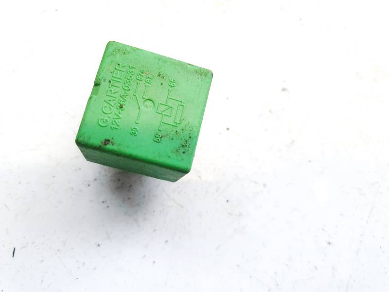 12V35A03531 Citroen C8 2006 RELÉ PARA AUTOMÓVIL