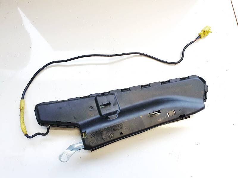 1K4880242B Skoda Octavia 2007 Istuimen turvatyyny SRS - Thumbnail 3