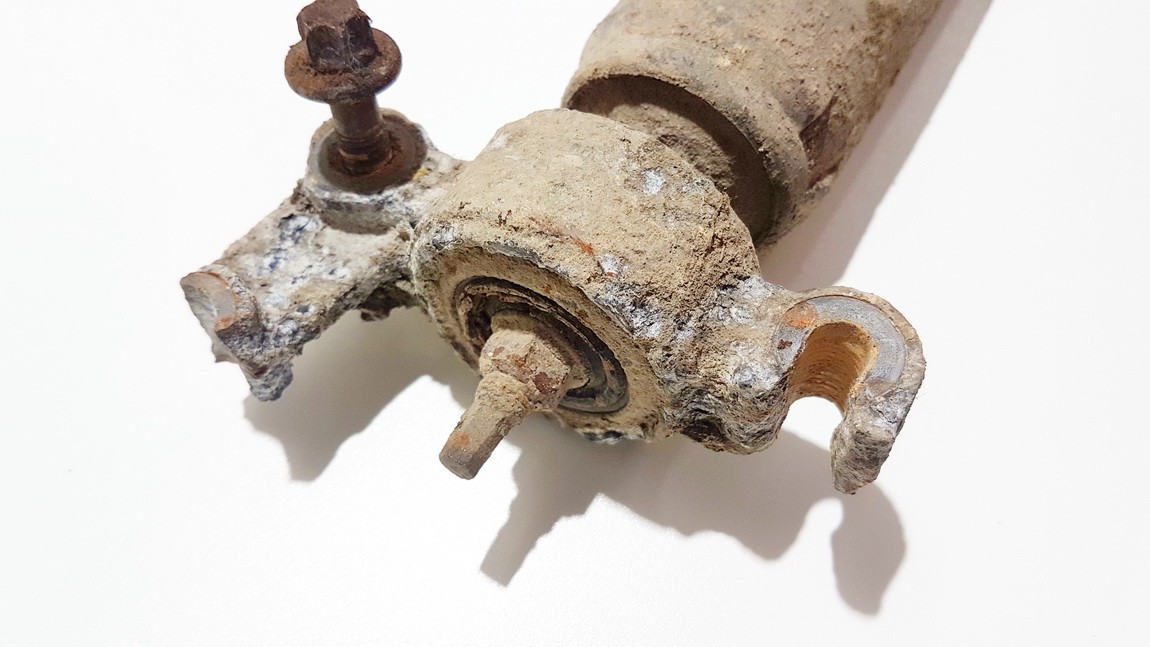 SAAB 9-3 2006 Amortizators - AIZMUGURE PA KREISI - Thumbnail 2