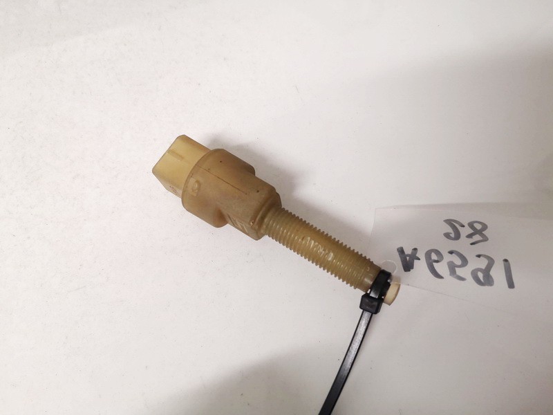 4A0945515A Audi A6 1998 Czujnik świateł hamulca (przekaźnik-klakson) - Thumbnail 3