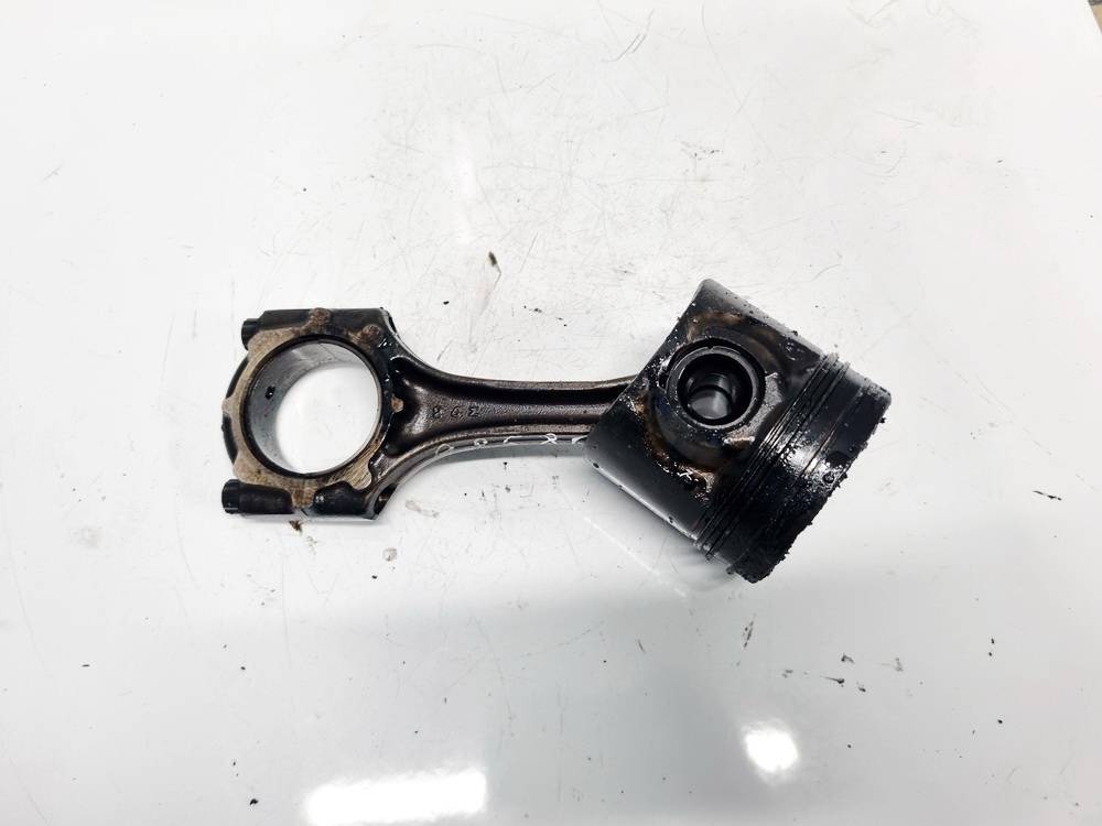 Toyota Previa 2002 Piston and Conrod (Connecting rod)