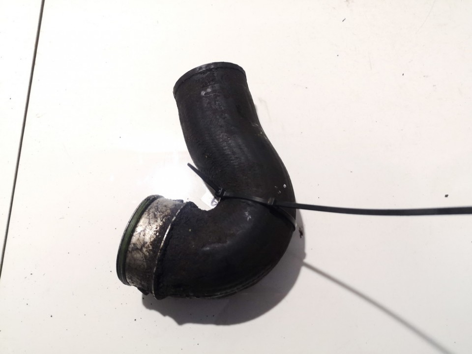 Volkswagen Passat 2004 Interkulerio zarna -  slanga - Thumbnail 2