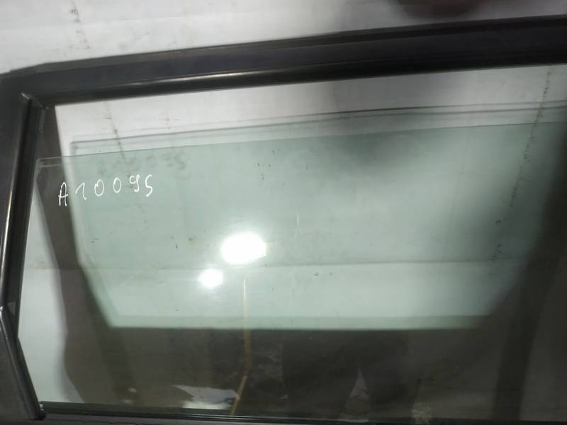 AS2 Mitsubishi Space Star 2001 Szyba drzwi - TYLNE PRAWE