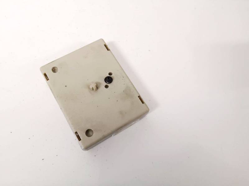 EA914017904 BMW 5-Series 2015 Antennenverstärker (Antennen Verstärker) - Thumbnail 3