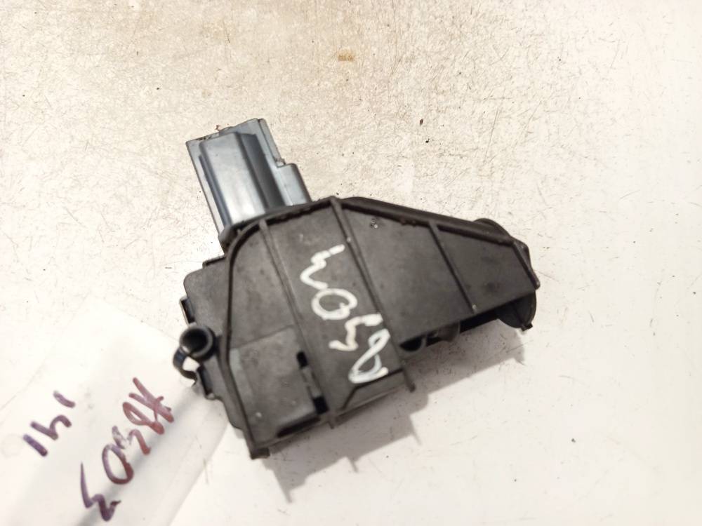 6M21220A20AC SAAB 9-5 2006 Kuro bako dangtelio varikliukas (uzrakto varikliukas) - Thumbnail 2