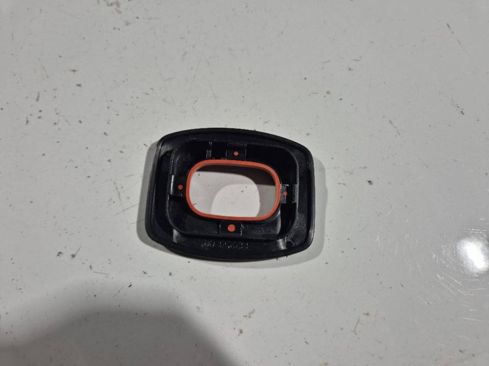 332253005 Ford Fiesta 2011 Wykończenie wnętrza (plastikowe elementy) - Thumbnail 3