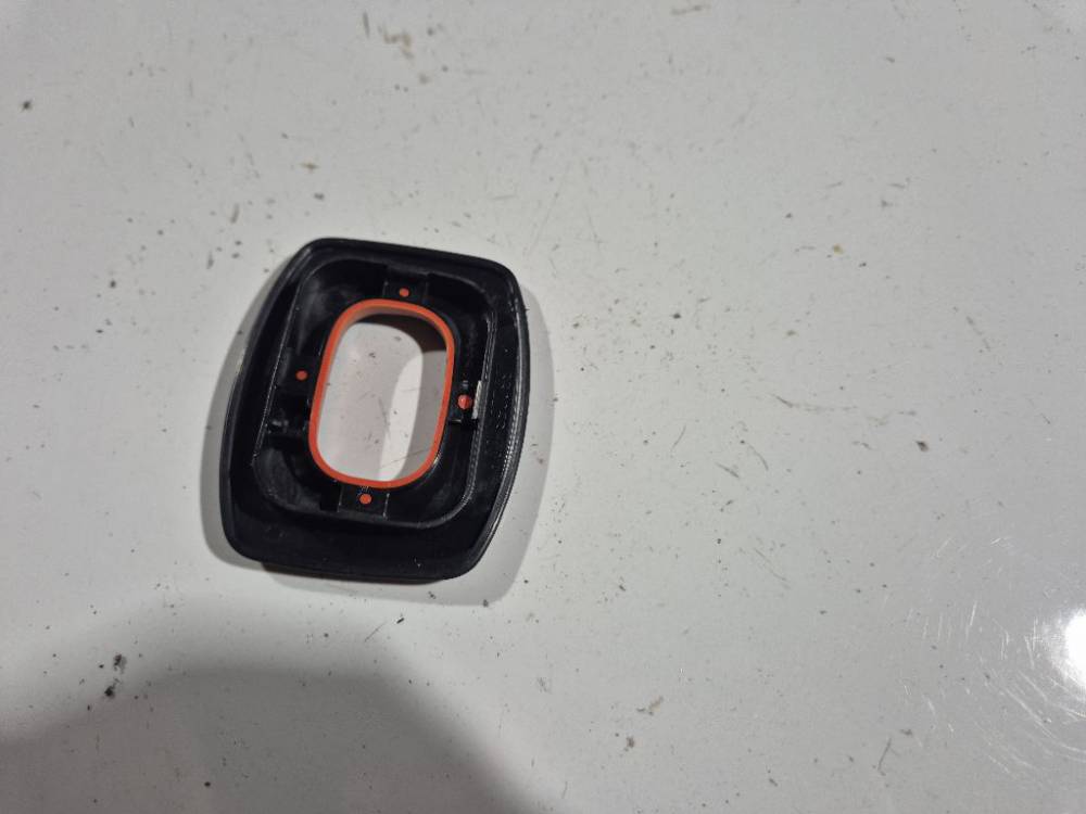 332253005 Ford Fiesta 2011 Wykończenie wnętrza (plastikowe elementy) - Thumbnail 4