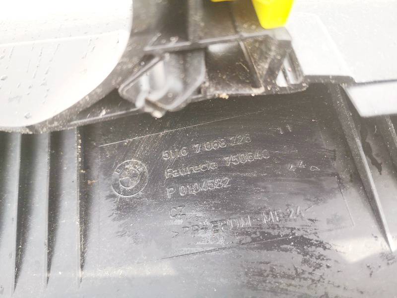 51167068726 BMW 1-Series 2005 Interior trim - Thumbnail 3