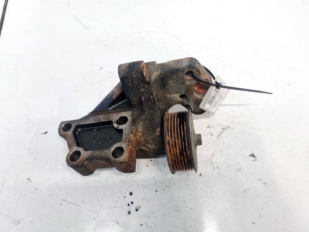 Toyota RAV-4 2007 Variklio kronsteinas ir Greiciu dezes kronsteinas - Thumbnail 3