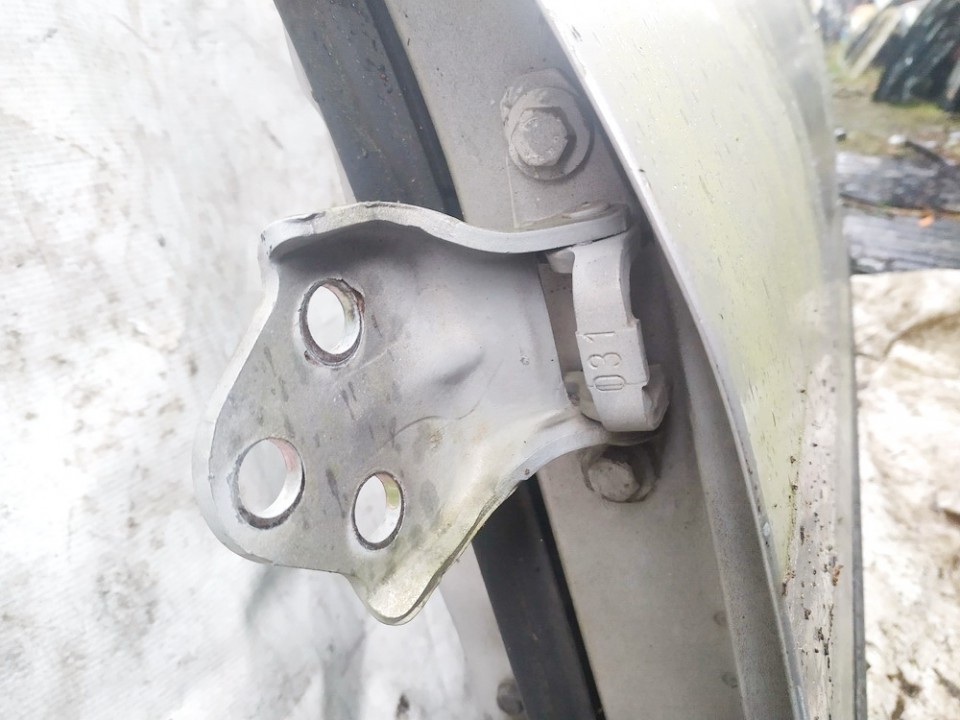 Volvo S40 2000 Charnière de porte avant