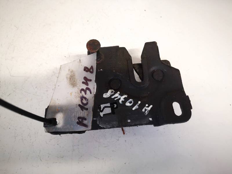 8D0823509 Audi A4 1998 Konepellin lukko