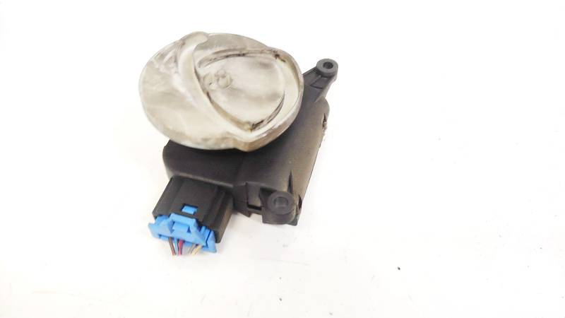 8E1820511C Audi A4 2002 Silnik klapki nagrzewnicy - Thumbnail 3