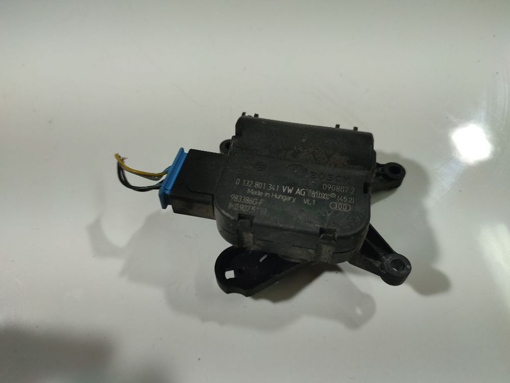 0132801341 Audi A3 2007 Servomotor-MOTOR APERTURA TRAMPILLAS CLIMATIZADOR